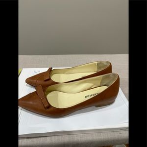 Leather flats in dark cognac